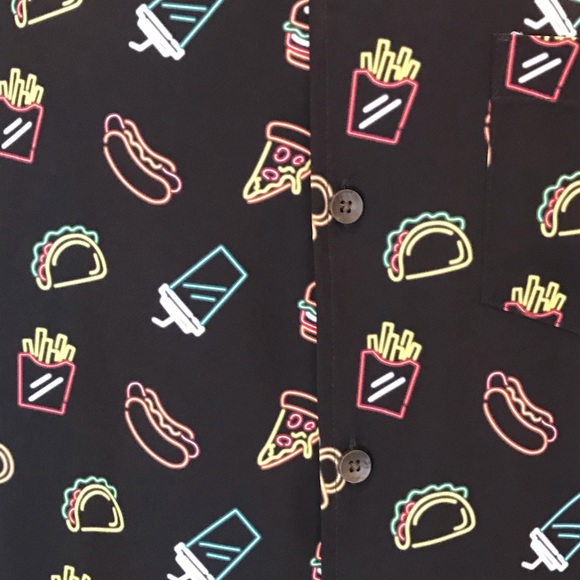 Caribbean swimwear button down shirt. NWT SIZE M - Picture 2 of 11